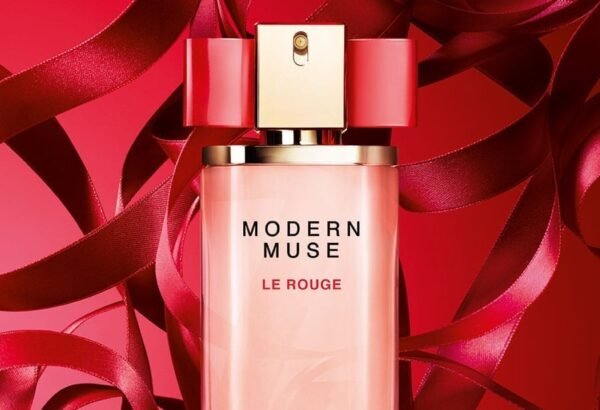 Perfume Estee Lauder Modern Muse Le Rouge para dama
